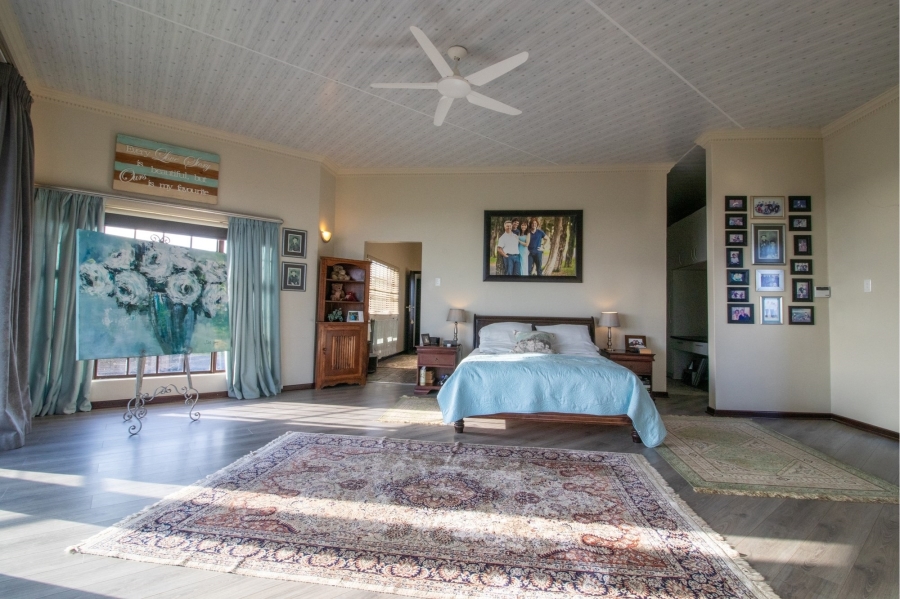 5 Bedroom Property for Sale in East London Rural Eastern Cape